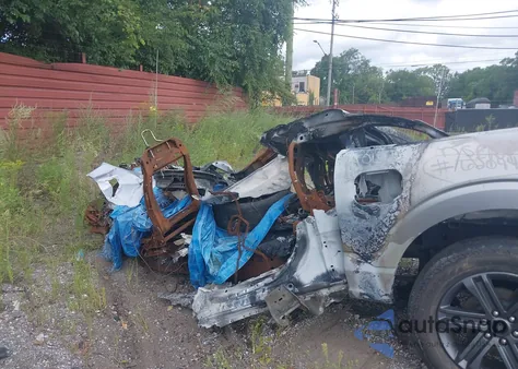 2023 Ford F-150 Xlt z USA, uszkodzony, nr VIN 1FTEW1EP0PKD12382